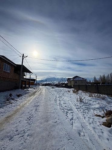 7 соток, Для строительства, Красная книга at lalafo.kg — 5 7 соток, Для строительства, Красная книга — 5