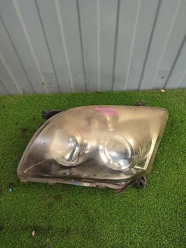 Передняя левая фара Toyota 2007 г., Б/у, Оригинал, Япония at lalafo.kg Передняя левая фара Toyota 2007 г., Б/у, Оригинал, Япония