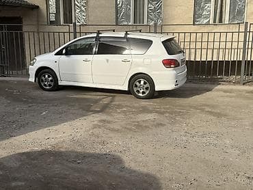 Toyota Ipsum: 2003 г., 2.4 л, Газ at lalafo.kg Toyota Ipsum: 2003 г., 2.4 л, Газ