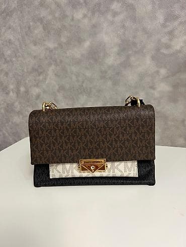 Классическая сумка, Michael Kors, США, Материал: Натуральная кожа, Женские, Б/у at lalafo.kg Классическая сумка, Michael Kors, США, Материал: Натуральная кожа, Женские, Б/у
