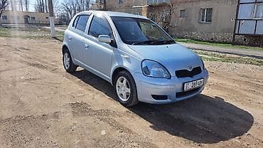 Toyota Vitz: 2003 г., 1.3 л, Вариатор, Бензин, Хэтчбэк at lalafo.kg Toyota Vitz: 2003 г., 1.3 л, Вариатор, Бензин, Хэтчбэк