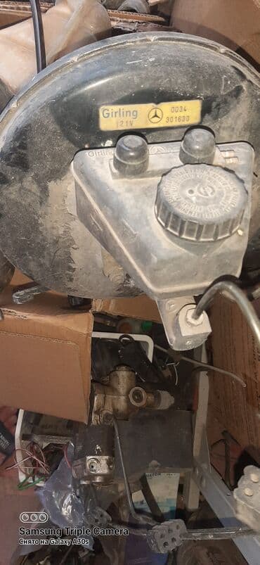 Комплект суппортов Mercedes-Benz 1992 г., Б/у, Оригинал, Германия at lalafo.kg Комплект суппортов Mercedes-Benz 1992 г., Б/у, Оригинал, Германия