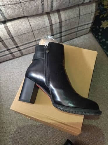 Полусапожки эврозима, очень удобные,38 размер, черный цвет,цена 1200 at lalafo.kg Полусапожки эврозима, очень удобные,38 размер, черный цвет,цена 1200