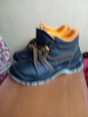 Продаю спец обувь новая 42 р at lalafo.kg — 8 Продаю спец обувь новая 42 р — 8
