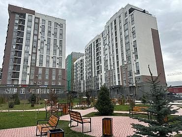 2 комнаты, 70 м², Элитка, 3 этаж, Евроремонт at lalafo.kg 2 комнаты, 70 м², Элитка, 3 этаж, Евроремонт