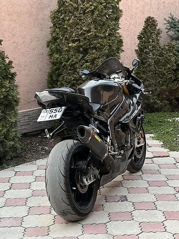 Паркет: Спортбайк BMW, 1000 куб. см, Бензин, Чоңдор үчүн, Колдонулган lalafo.kg да — 6 Паркет: Спортбайк BMW, 1000 куб. см, Бензин, Чоңдор үчүн, Колдонулган — 6