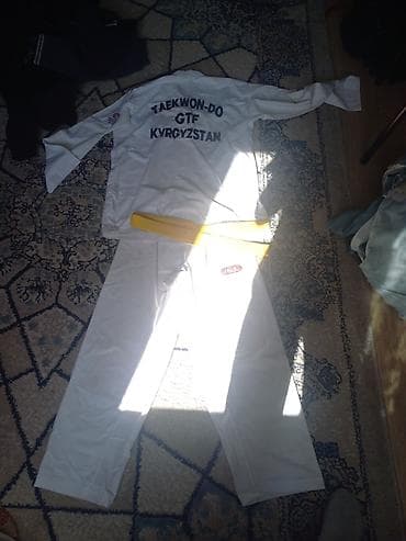 Шахмат: Форма для тхэквондо GTF (Кыргызстан) с жёлтым поясом.+Белый пояс lalafo.kg да — 3 Шахмат: Форма для тхэквондо GTF (Кыргызстан) с жёлтым поясом.+Белый пояс — 3