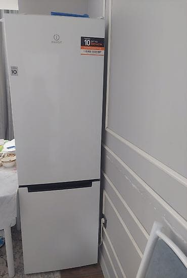Муздаткыч Indesit, Колдонулган, Эки камералуу, No frost, 60 * 185 * lalafo.kg да Муздаткыч Indesit, Колдонулган, Эки камералуу, No frost, 60 * 185 *