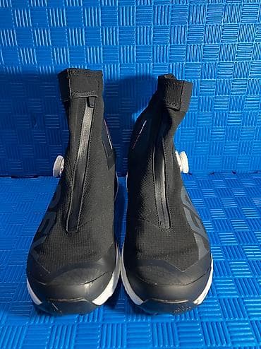 Кроссовки, 42, Adidas Originals, Новый, цвет - Черный, Самовывоз at lalafo.kg Кроссовки, 42, Adidas Originals, Новый, цвет - Черный, Самовывоз