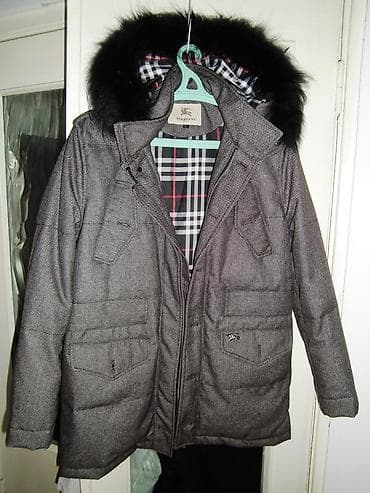 Классическая куртка Burberry, оригинал, качество шикарное, брал at lalafo.kg Классическая куртка Burberry, оригинал, качество шикарное, брал