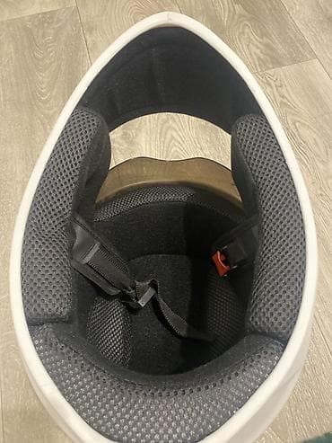 Мотошлем, Новый, Бесплатная доставка at lalafo.kg Мотошлем, Новый, Бесплатная доставка