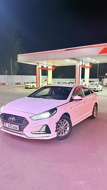 Hyundai Sonata: 2019 г., 2 л, Автомат, Газ, Седан at lalafo.kg Hyundai Sonata: 2019 г., 2 л, Автомат, Газ, Седан