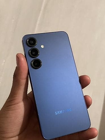 Samsung Galaxy S25, Б/у, 256 ГБ, цвет - Синий, 2 SIM, eSIM at lalafo.kg Samsung Galaxy S25, Б/у, 256 ГБ, цвет - Синий, 2 SIM, eSIM