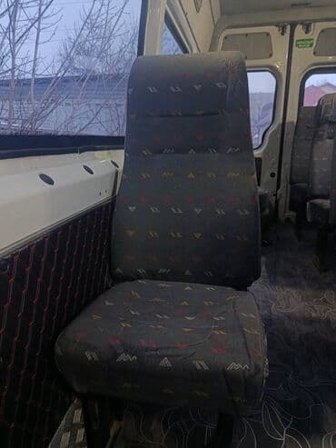 Чехлы Велюровые, цвет - Бежевый, Mercedes-Benz, Б/у at lalafo.kg Чехлы Велюровые, цвет - Бежевый, Mercedes-Benz, Б/у