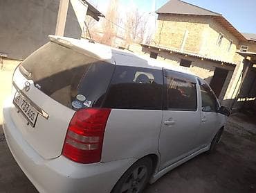 Toyota WISH: 2004 г., 1.8 л, Автомат, Бензин, Универсал at lalafo.kg Toyota WISH: 2004 г., 1.8 л, Автомат, Бензин, Универсал