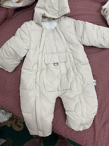 Тёплый зимний комбинезон для малыша - Тип: утеплённый at lalafo.kg Тёплый зимний комбинезон для малыша - Тип: утеплённый