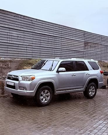 Toyota 4Runner: 2010 г., 4 л, Автомат, Бензин, Внедорожник at lalafo.kg — 1 Toyota 4Runner: 2010 г., 4 л, Автомат, Бензин, Внедорожник — 1