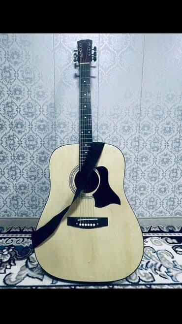 Акустическая гитара типа дредноут с классическим корпусом at lalafo.kg Акустическая гитара типа дредноут с классическим корпусом