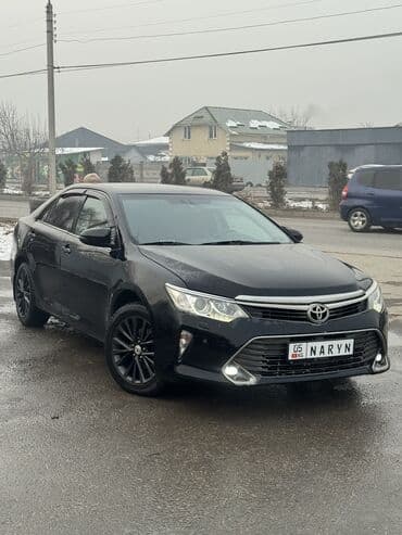 Toyota Camry: 2015 г., 2.5 л, Типтроник, Бензин, Седан at lalafo.kg Toyota Camry: 2015 г., 2.5 л, Типтроник, Бензин, Седан