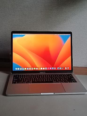 Apple MacBook Pro 13 (2017) Внешне в хорошем состоянии, есть мелкие at lalafo.kg Apple MacBook Pro 13 (2017) Внешне в хорошем состоянии, есть мелкие
