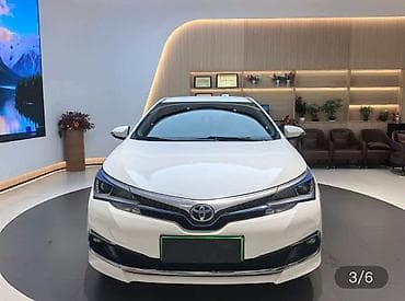 Toyota Corolla: 2020 г., 1.8 л, Вариатор, Гибрид, Седан at lalafo.kg Toyota Corolla: 2020 г., 1.8 л, Вариатор, Гибрид, Седан