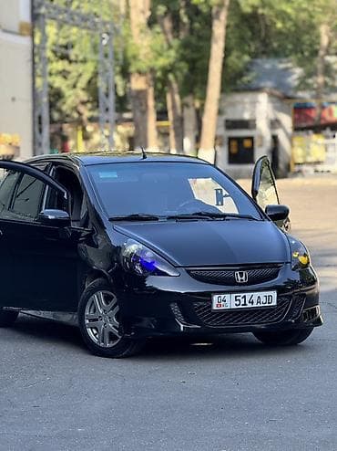 Honda Jazz: 2008 г., 1.4 л, Вариатор, Бензин, Хэтчбэк at lalafo.kg Honda Jazz: 2008 г., 1.4 л, Вариатор, Бензин, Хэтчбэк