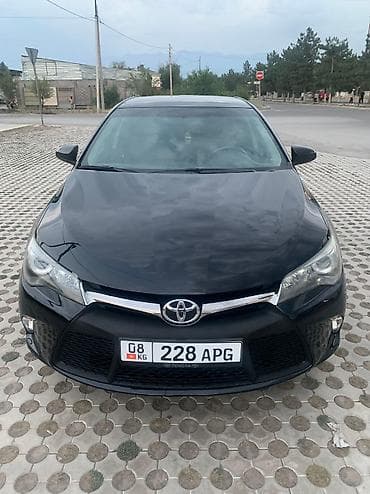 Toyota Camry: 2016 г., 2.5 л, Автомат, Бензин, Седан at lalafo.kg Toyota Camry: 2016 г., 2.5 л, Автомат, Бензин, Седан