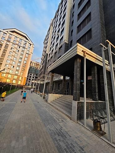 2 комнаты, 80 м², Элитка, 10 этаж, Евроремонт at lalafo.kg 2 комнаты, 80 м², Элитка, 10 этаж, Евроремонт