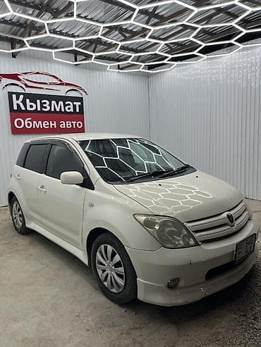 Toyota Ist: 2003 г., 1.3 л, Автомат, Бензин, Хэтчбэк at lalafo.kg Toyota Ist: 2003 г., 1.3 л, Автомат, Бензин, Хэтчбэк