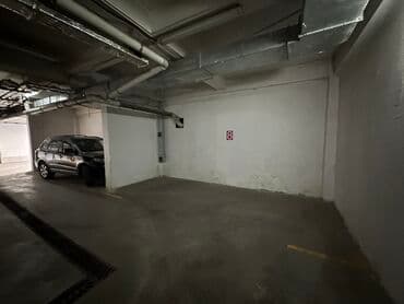 Продаю паркинг Боконбаева 120 пересекает Разакова. Золотой квадрат at lalafo.kg Продаю паркинг Боконбаева 120 пересекает Разакова. Золотой квадрат