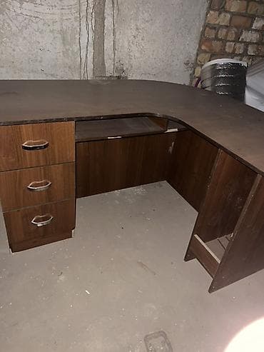 Компьютерный стол, Угловой at lalafo.kg Компьютерный стол, Угловой