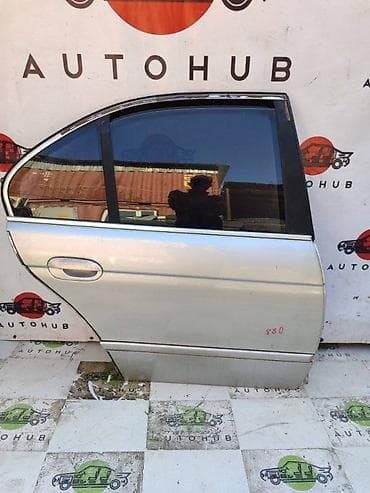 Дверь Задняя правая BMW at lalafo.kg Дверь Задняя правая BMW