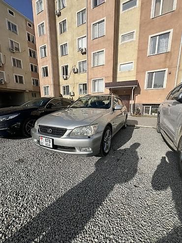 Lexus IS: 2003 г., 2 л, Механика, Бензин, Универсал at lalafo.kg — 1 Lexus IS: 2003 г., 2 л, Механика, Бензин, Универсал — 1