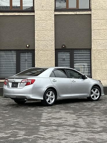 Oldsmobile: Toyota Camry: 2013 г., 2.5 л, Автомат, Бензин, Седан at lalafo.kg — 8 Oldsmobile: Toyota Camry: 2013 г., 2.5 л, Автомат, Бензин, Седан — 8