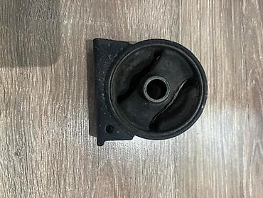 Подушка мотора Toyota Б/у at lalafo.kg Подушка мотора Toyota Б/у