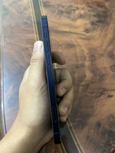 Ковролин: IPhone 12, Кара lalafo.kg да — 9 Ковролин: IPhone 12, Кара — 9