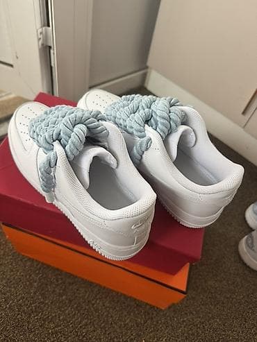 Мужские кроссовки, 40.5, 41, 41.5, Nike, Новый, цвет - Белый, Бесплатная доставка at lalafo.kg Мужские кроссовки, 40.5, 41, 41.5, Nike, Новый, цвет - Белый, Бесплатная доставка
