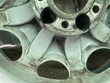 Колеса в сборе 215 / 60 / R 16, Комплект, Литые, отверстий - 5 at lalafo.kg Колеса в сборе 215 / 60 / R 16, Комплект, Литые, отверстий - 5