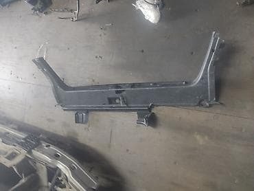 Жабо: Накладка крышки багажника Mercedes-Benz, 2002 г., Б/у, Оригинал at lalafo.kg — 1 Жабо: Накладка крышки багажника Mercedes-Benz, 2002 г., Б/у, Оригинал — 1