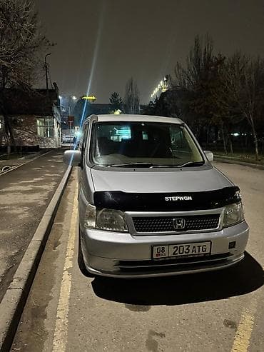 Honda Stepwgn: 2001 г., 2 л, Автомат, Бензин, Минивэн at lalafo.kg Honda Stepwgn: 2001 г., 2 л, Автомат, Бензин, Минивэн
