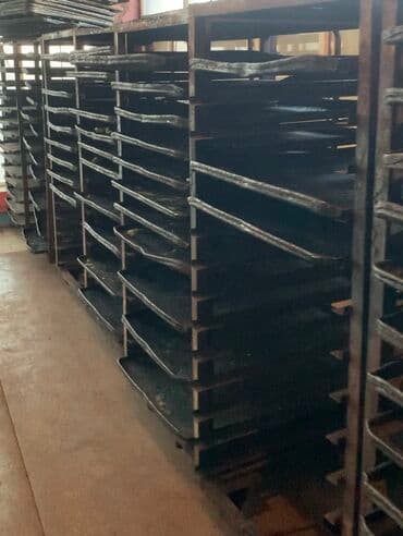 Вагонетки Шпильки Тележка Протвни Листы Листы для выпечки at lalafo.kg Вагонетки Шпильки Тележка Протвни Листы Листы для выпечки