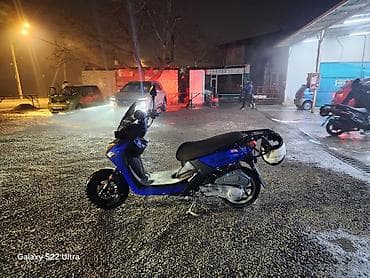 Скутеретта 150 куб. см, Бензин, Б/у at lalafo.kg Скутеретта 150 куб. см, Бензин, Б/у