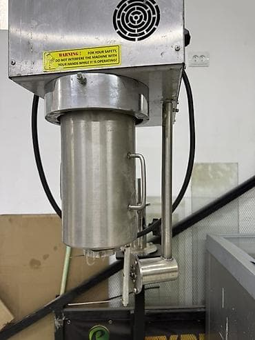 Промышленная машина для эклеров/чирос тулумбы (дозатор теста) Özvan - at lalafo.kg Промышленная машина для эклеров/чирос тулумбы (дозатор теста) Özvan -