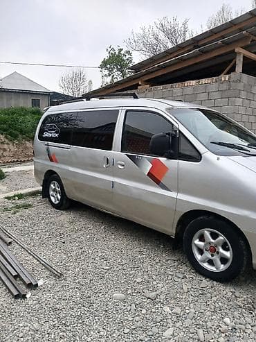 Hyundai Starex: 1999 г., 2.5 л, Ручные, Дизель, Минивэн at lalafo.kg Hyundai Starex: 1999 г., 2.5 л, Ручные, Дизель, Минивэн