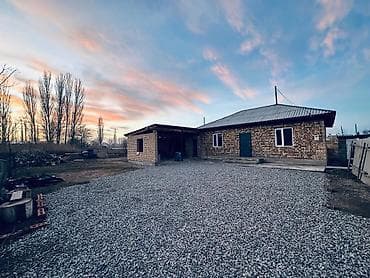 Очень срочно продается одноэтажный закошенный кирпичный дом с lalafo.kg да — 1 Очень срочно продается одноэтажный закошенный кирпичный дом с — 1