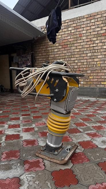 Кол араалар: Вибронога (трамбовка) электрическая. Назначение: - Уплотнение грунта lalafo.kg да — 3 Кол араалар: Вибронога (трамбовка) электрическая. Назначение: - Уплотнение грунта — 3