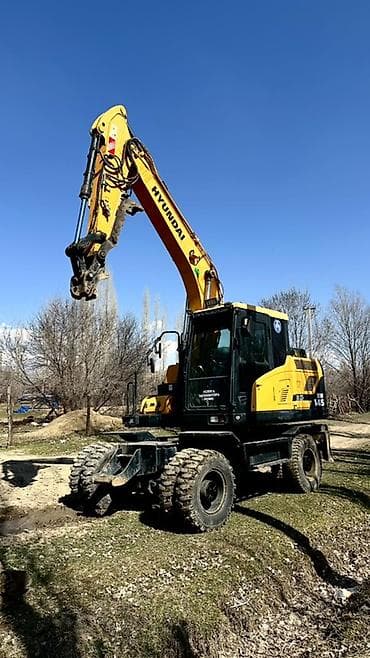 Экскаватор, 2018 г., Колесный at lalafo.kg Экскаватор, 2018 г., Колесный