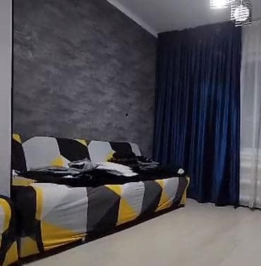 Прямой диван at lalafo.kg Прямой диван