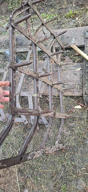 Навозоразбрасыватели: Зубчатая борона, 5 или более рядов, от 2 до 3 метров, Б/у at lalafo.kg — 6 Навозоразбрасыватели: Зубчатая борона, 5 или более рядов, от 2 до 3 метров, Б/у — 6