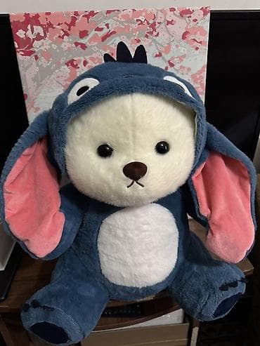 Игрушка с пледом, мишка в костюме стича Новая с этикеткой Мягкий плед at lalafo.kg Игрушка с пледом, мишка в костюме стича Новая с этикеткой Мягкий плед